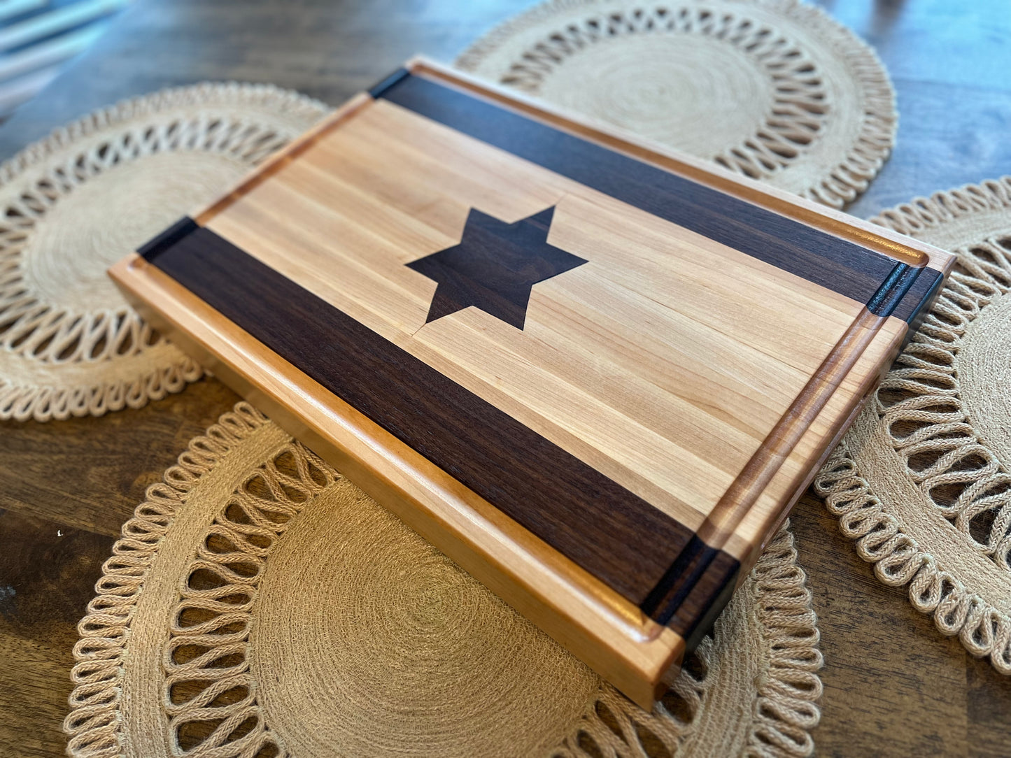Israeli Flag Cutting Board (Edge Grain)