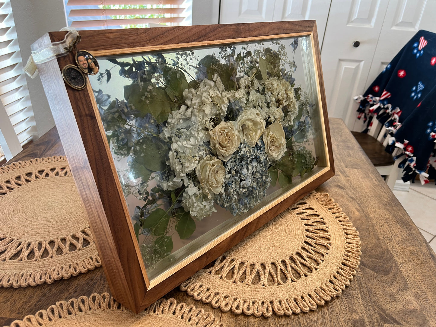 Bouquet Epoxy Picture Frame - Large