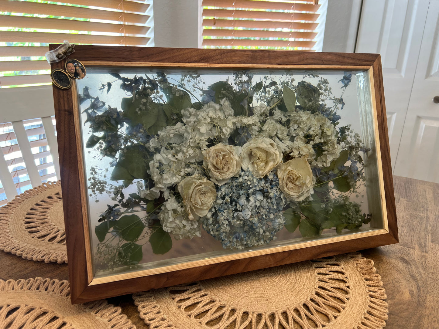 Bouquet Epoxy Picture Frame - Large